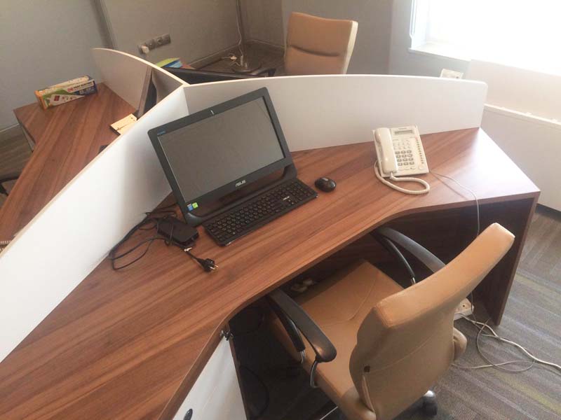 میز کار مشترک