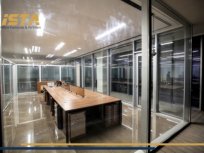 میز کار گروهی